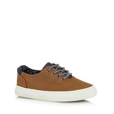 Boys' tan casual lace up trainers